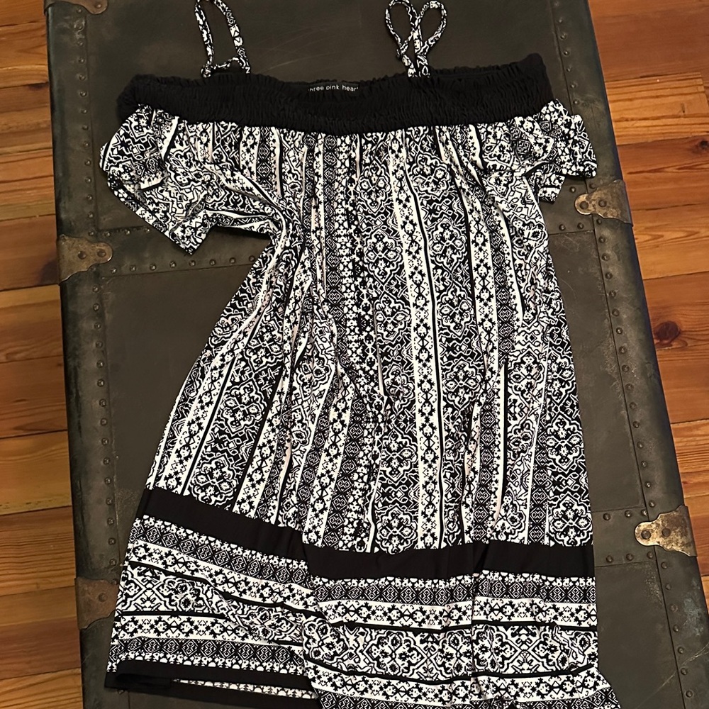 Three Pink Hearts Black and White Off-Shoulder Dress